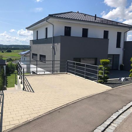 Moderne Ferienwohnung Mit Terrasse Und Garten Verwaltungsgemeinschaft Haldenwang Екстер'єр фото