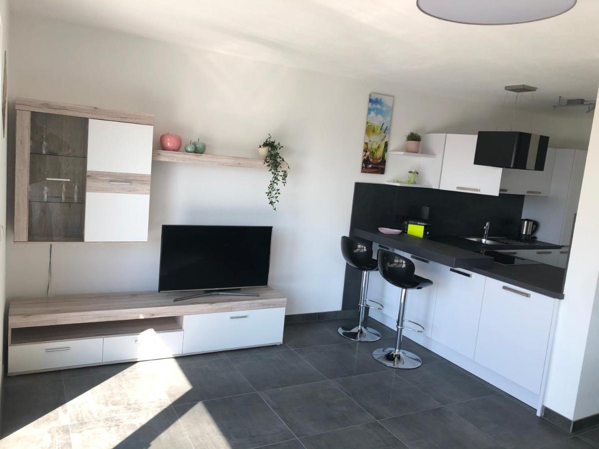 Moderne Ferienwohnung Mit Terrasse Und Garten Verwaltungsgemeinschaft Haldenwang Екстер'єр фото